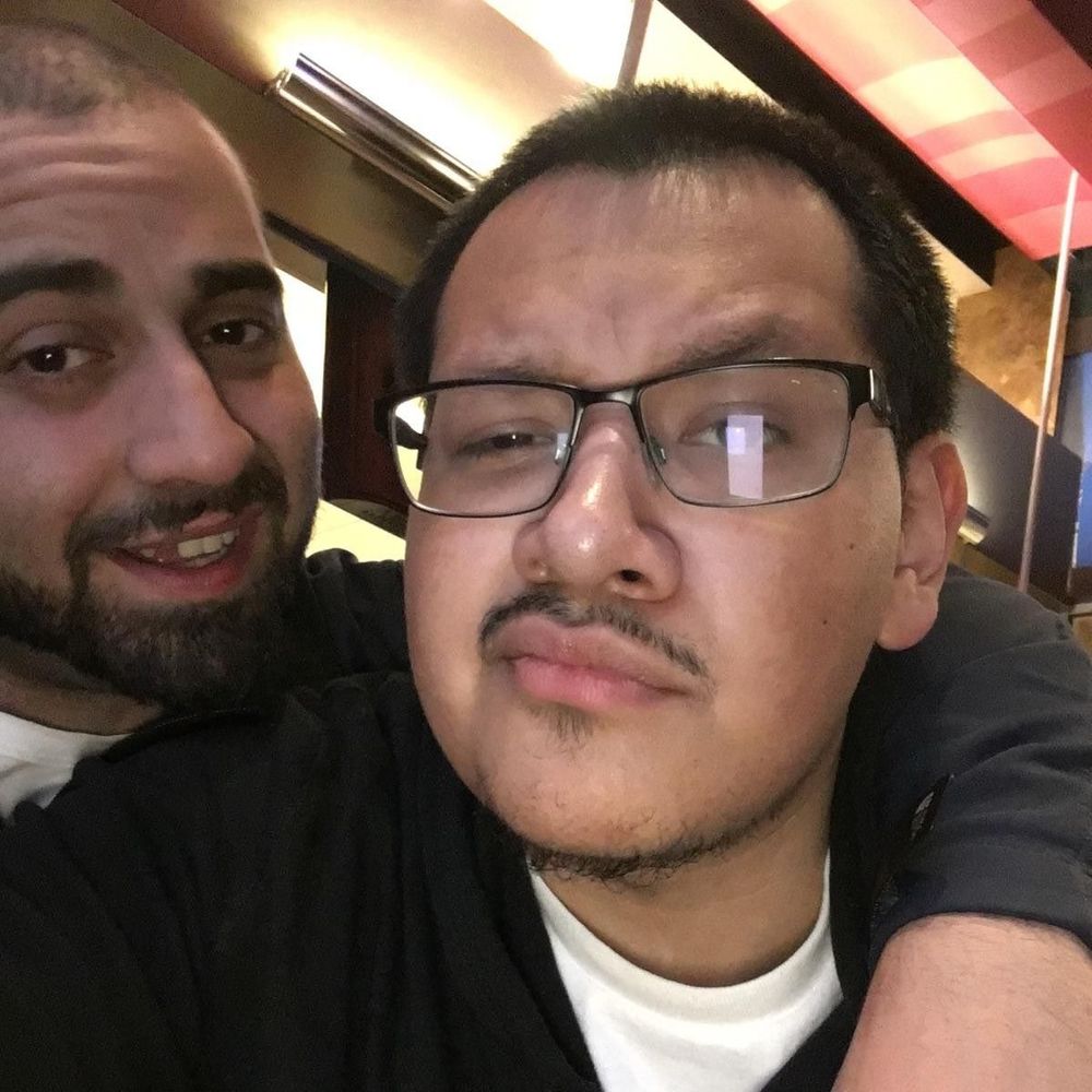 Meet your Posher, Gustavo